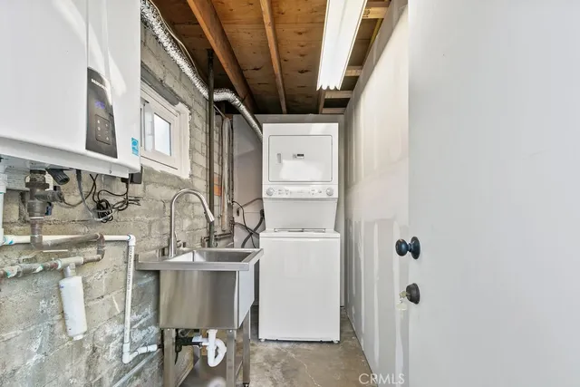 $2,850 | 256 1/2 Avenida Madrid, Unit B, San Clemente, CA 92672