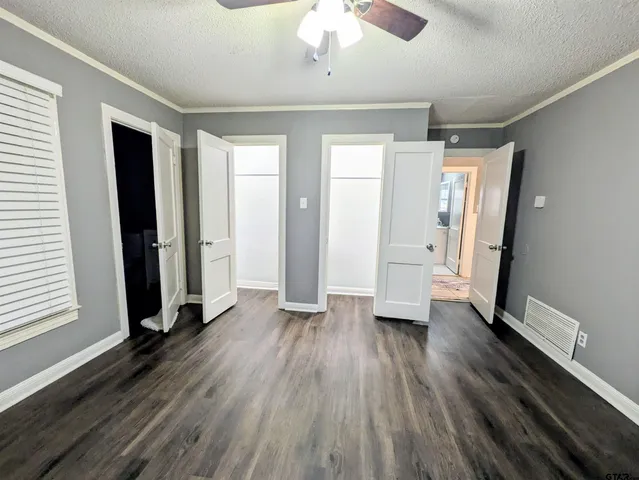 $289,000 | 901 North Azalea Drive, Tyler, TX 75701