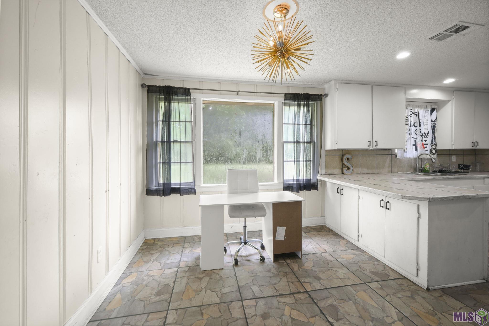 3533 Lone Oak Drive Baton Rouge, LA 70814 - Photo 6 of 17