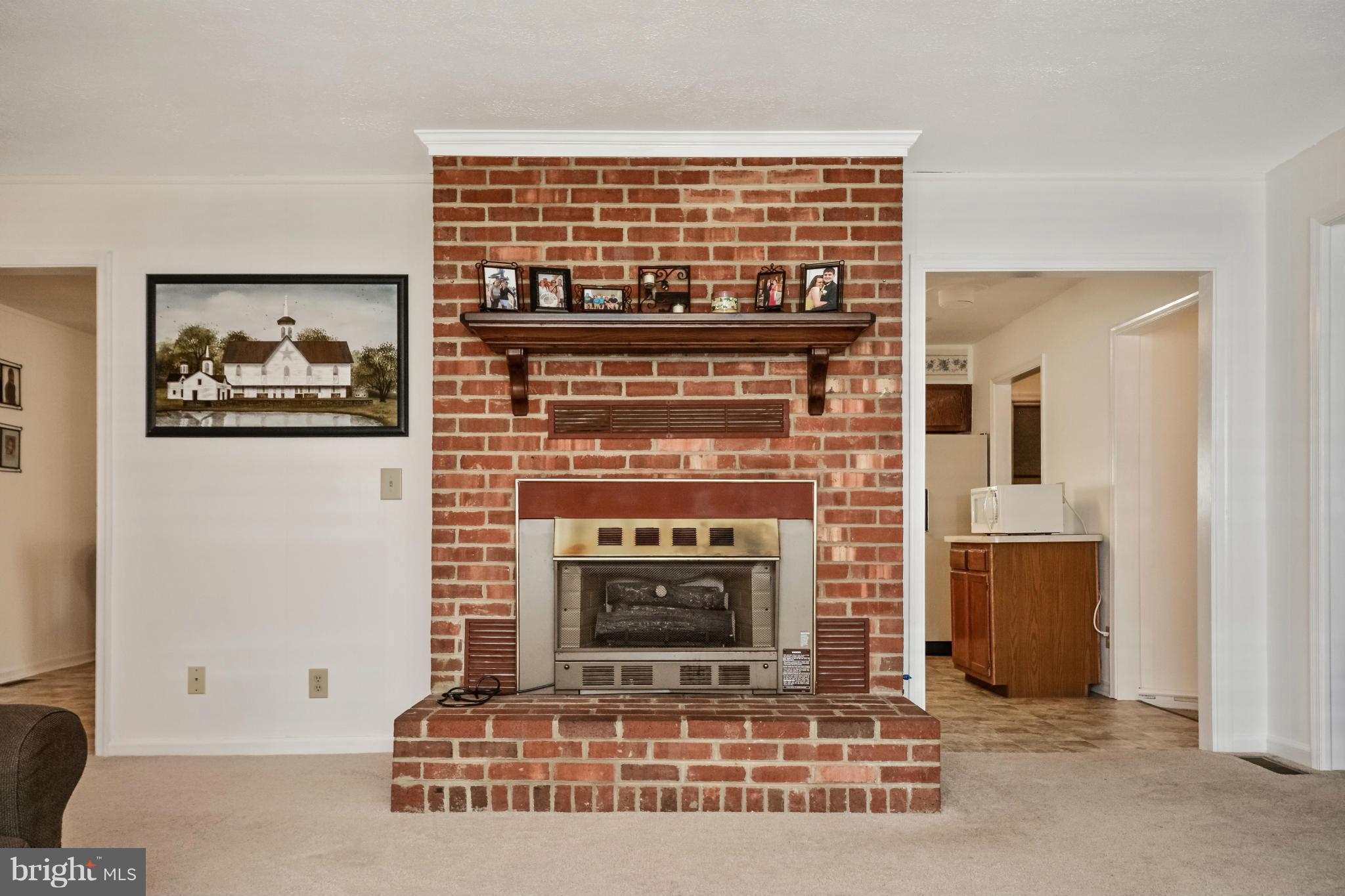 6105 Ridge Tree Road Fredericksburg, VA 22407 - Photo 11 of 26 Living Room