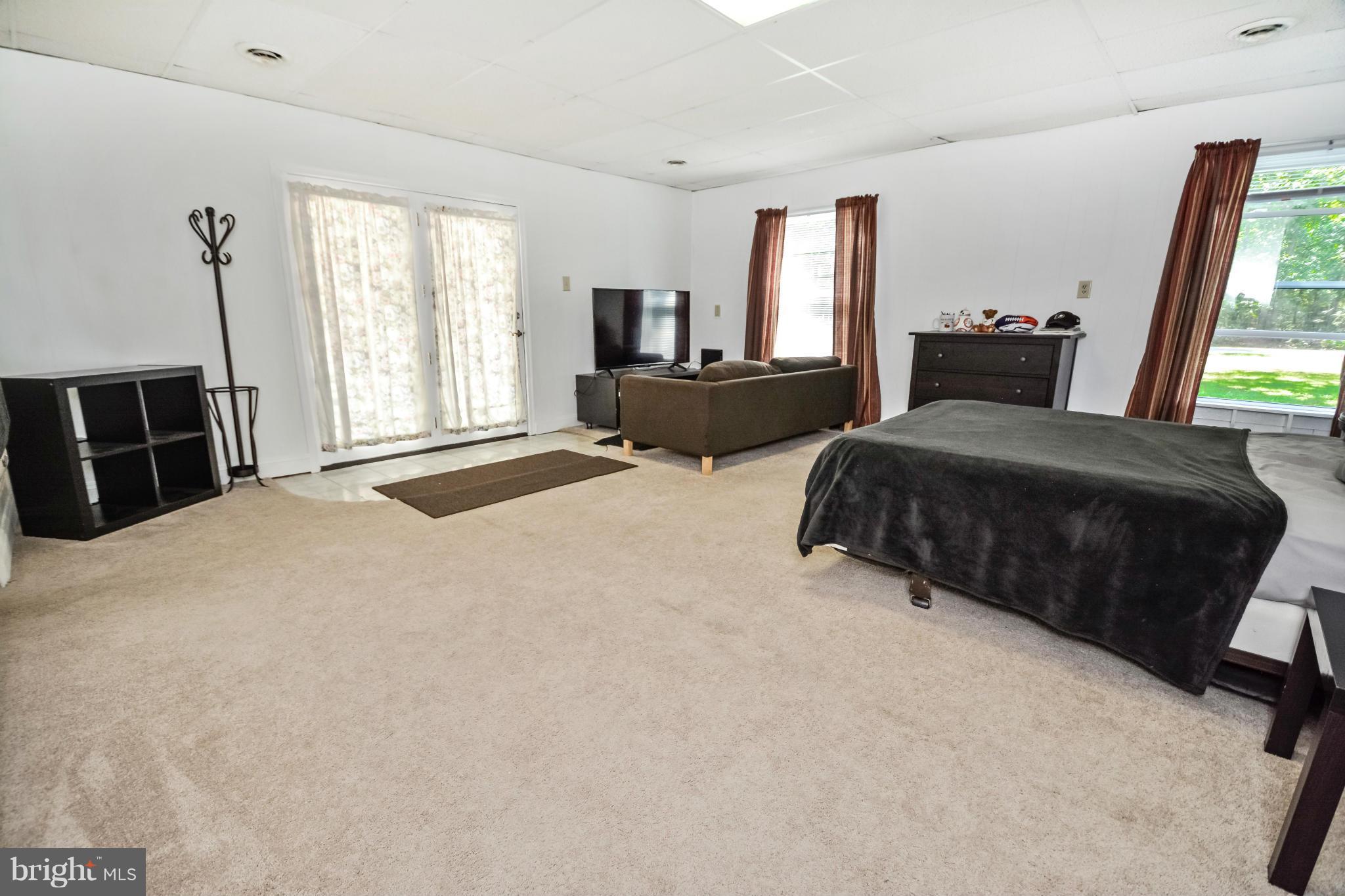 6105 Ridge Tree Road Fredericksburg, VA 22407 - Photo 24 of 26 Family Room