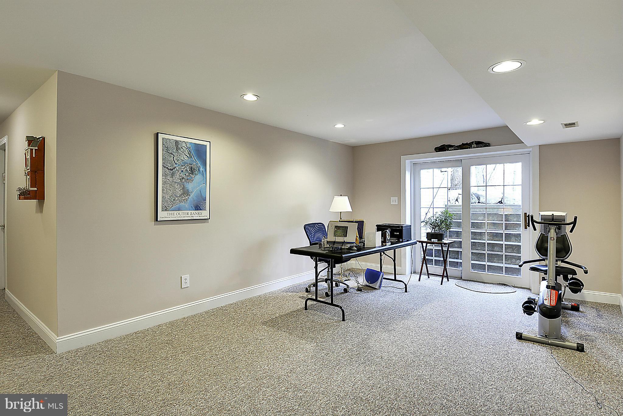 326 Tschiffely Square Road Gaithersburg, MD 20878 - Photo 23 of 30 Recreation Room