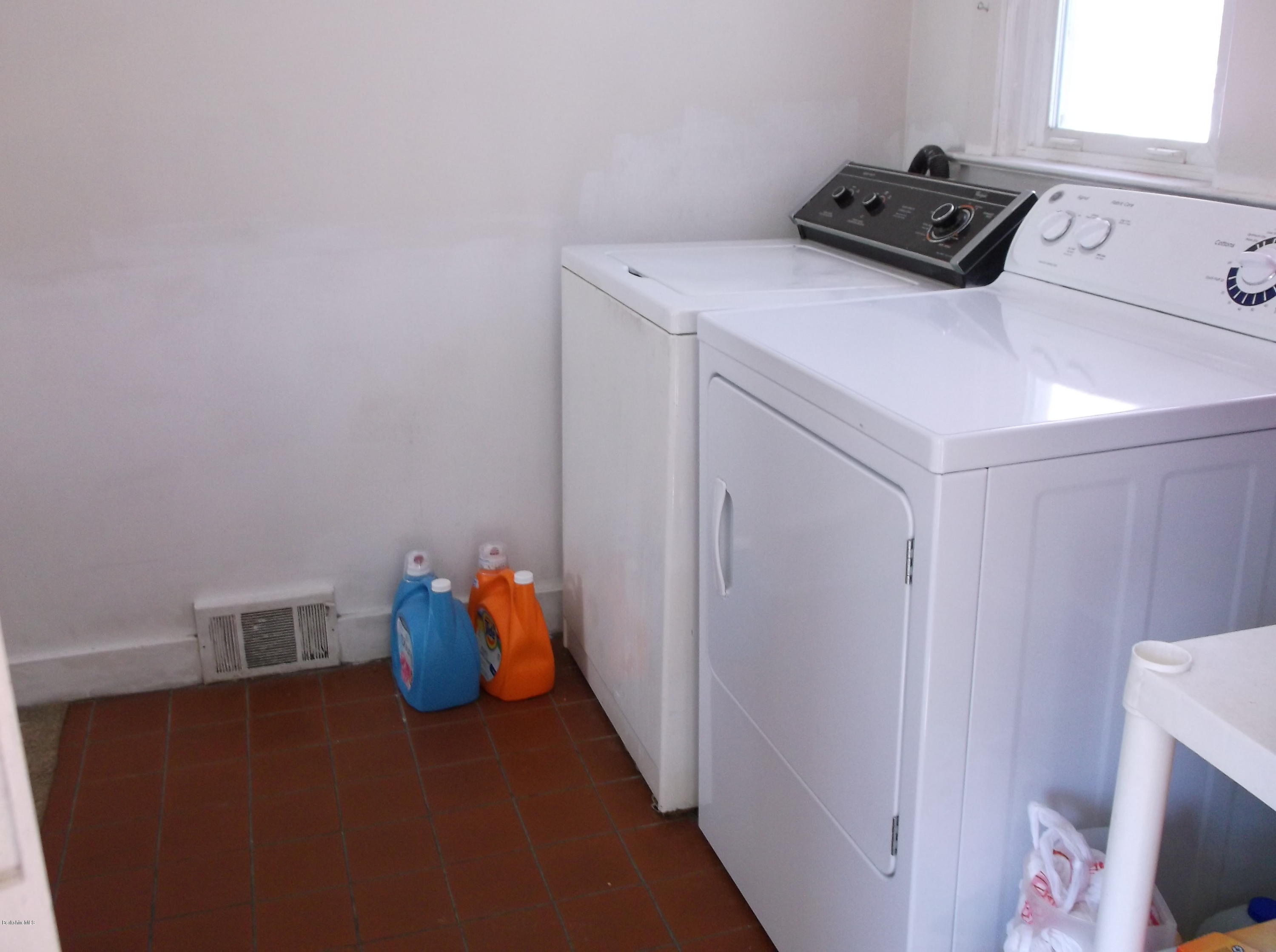 196 Bridges Road Williamstown, MA 01267 - Photo 14 of 15 laundry room
