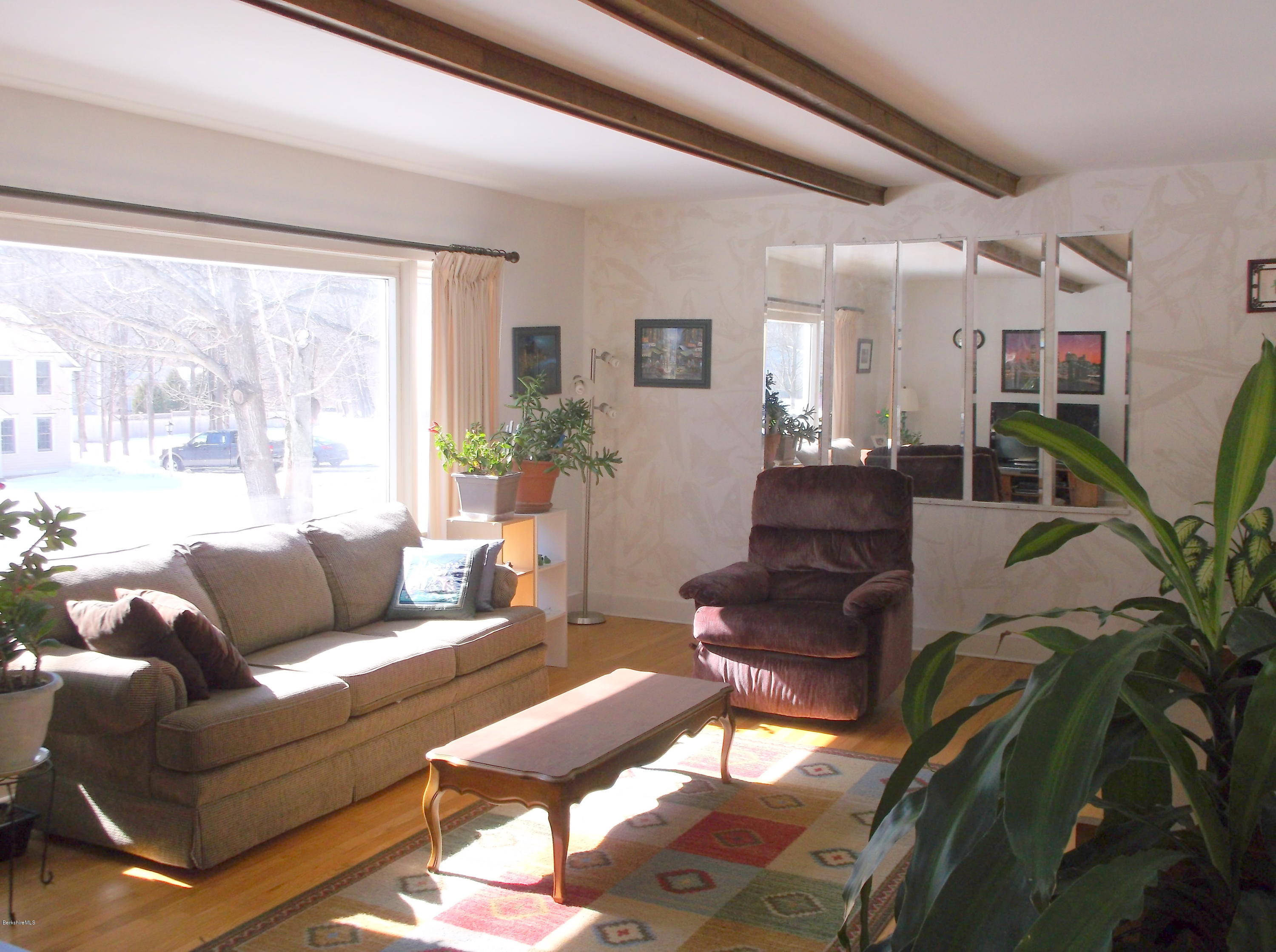 196 Bridges Road Williamstown, MA 01267 - Photo 4 of 15 living 1