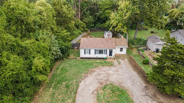 $200,000 | 16208 East Sea Avenue, Independence, MO 64050