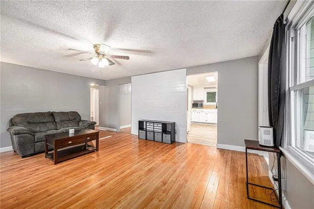 $200,000 | 16208 East Sea Avenue, Independence, MO 64050