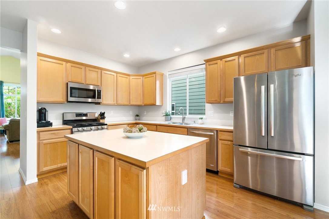 120 170th Street Southeast Bothell, WA 98012 - Photo 6 of 22