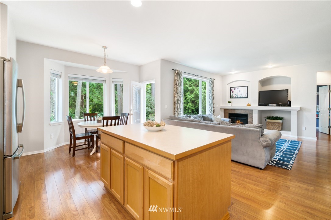 120 170th Street Southeast Bothell, WA 98012 - Photo 7 of 22