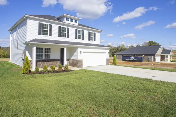 $476,990 | 1556 Oak Springs Drive, Columbia, TN 38401