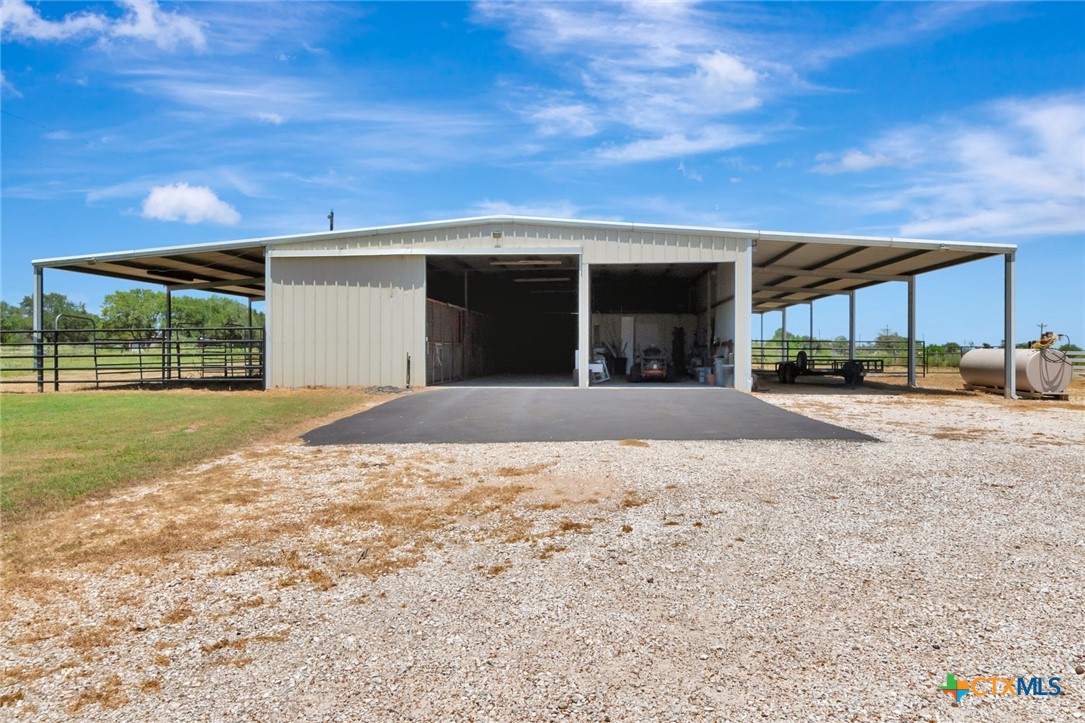 202 Prairie View Road Victoria, TX 77904 - Photo 29 of 47 a view of a house with backyard and road