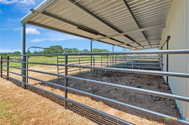 $999,998 | 202 Prairie View Road, Victoria, TX 77904