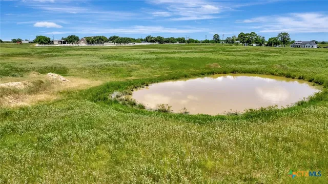 $999,998 | 202 Prairie View Road, Victoria, TX 77904