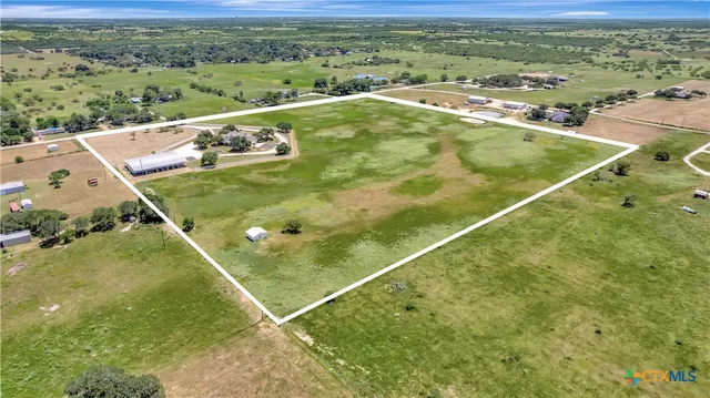 $999,998 | 202 Prairie View Road, Victoria, TX 77904