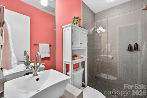 $398,000 | 279 McDonald Avenue, Charlotte, NC 28203
