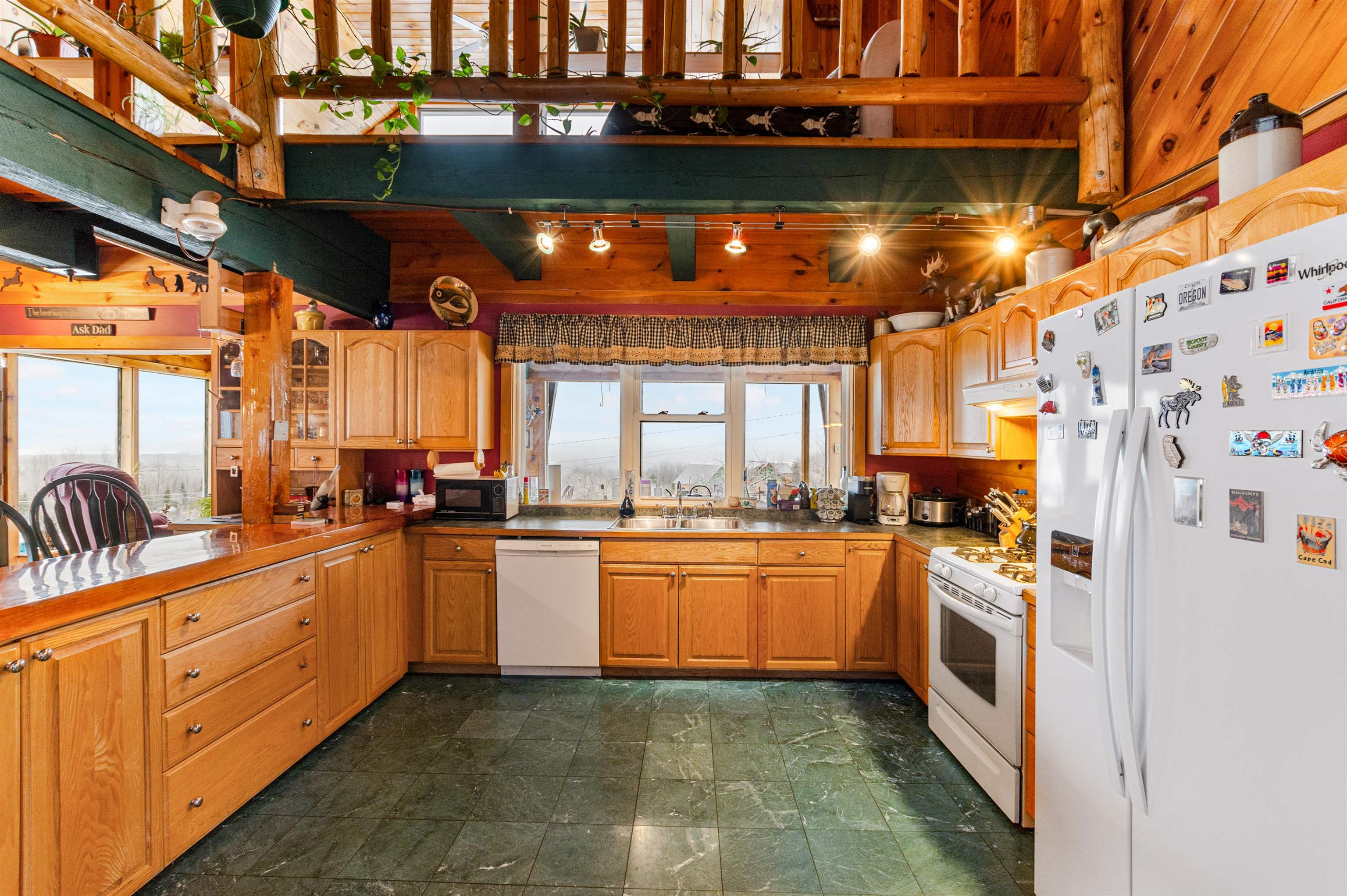 107 Lakeview Drive Errol, NH 03579 - Photo 23 of 57