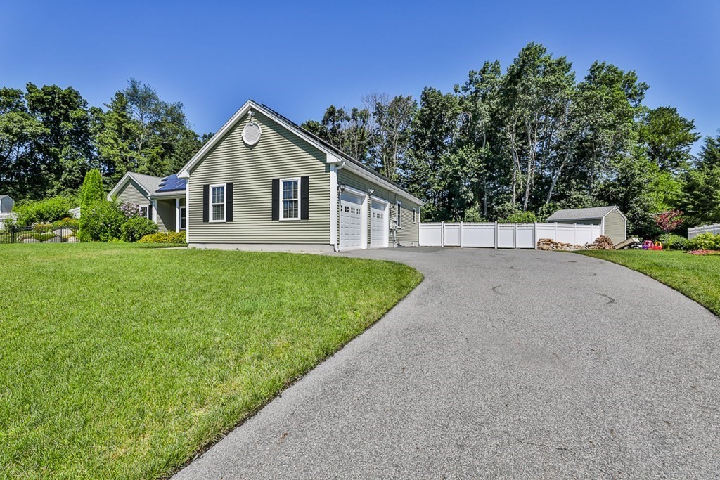 5 Ricks Way Methuen, MA 01844 - Photo 3 of 36 Gallery Image 3
