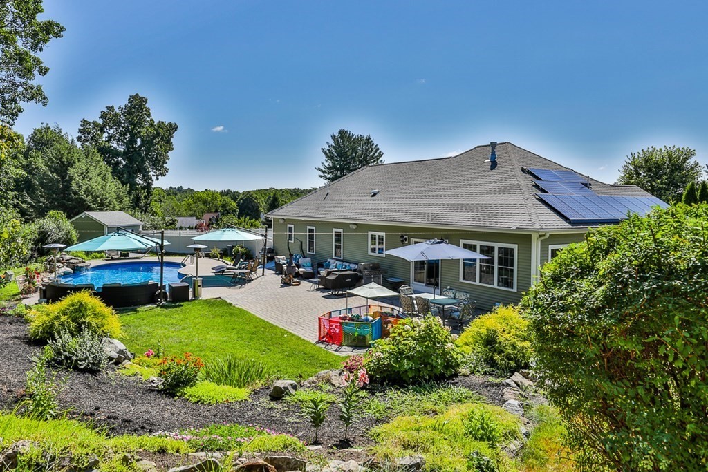 5 Ricks Way Methuen, MA 01844 - Photo 5 of 36 Gallery Image 5