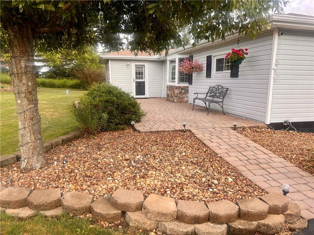 281 Buchanan Road Normalville, PA 15469 - Photo 2 of 29