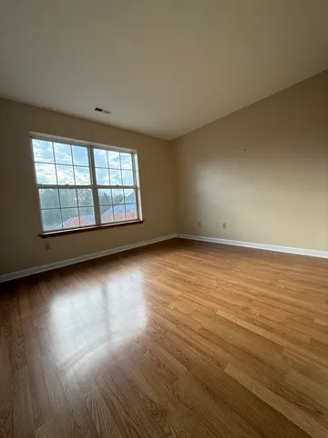 $2,400 | 504 Watercourse Row, Unit 504, Rocky Hill, CT 06067