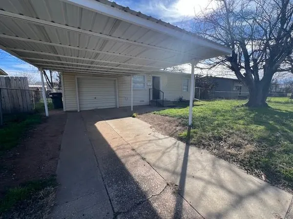 $1,895 | 1733 Palm Street, Abilene, TX 79602