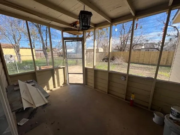 $1,895 | 1733 Palm Street, Abilene, TX 79602