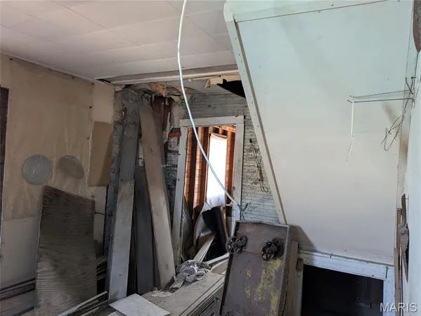 $20,000 | 300 Railroad Avenue, Bland, MO 65014