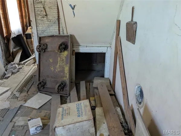 $20,000 | 300 Railroad Avenue, Bland, MO 65014