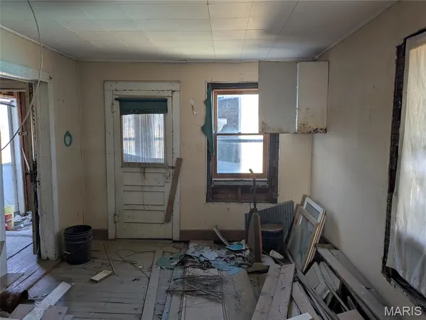 $20,000 | 300 Railroad Avenue, Bland, MO 65014