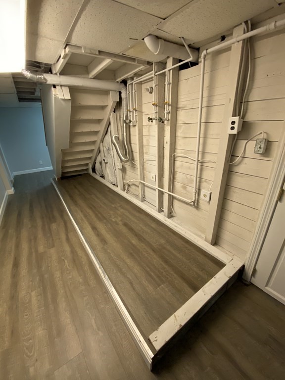 12 Avon Street, Unit 12 Reading, MA 01867 - Photo 14 of 25