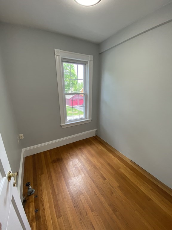 12 Avon Street, Unit 12 Reading, MA 01867 - Photo 18 of 25
