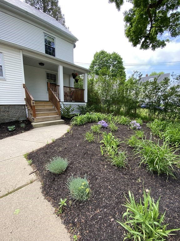 12 Avon Street, Unit 12 Reading, MA 01867 - Photo 24 of 25