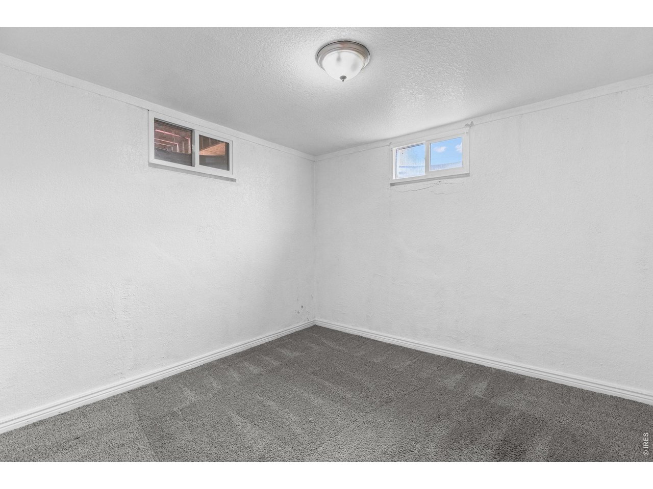 840 South Stuart Street Denver, CO 80219 - Photo 17 of 26 a view of an empty room