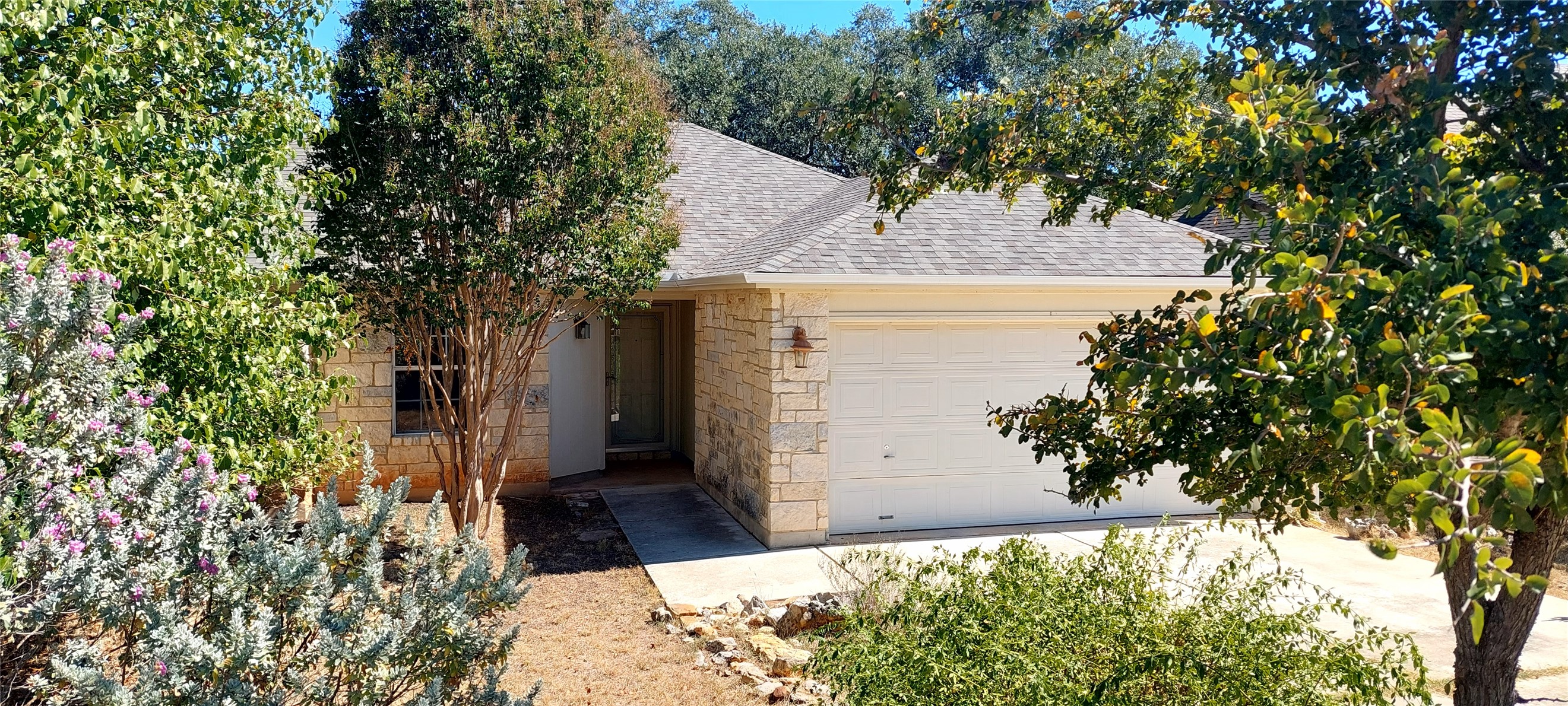 4 Memory Lane Wimberley, TX 78676 - Photo 3 of 24 Mature landscaping