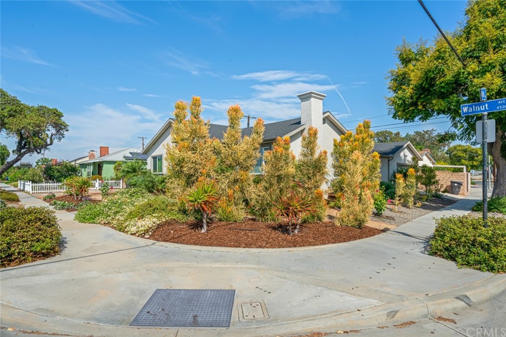 4502 Walnut Avenue Long Beach, CA 90807 - Photo 2 of 25