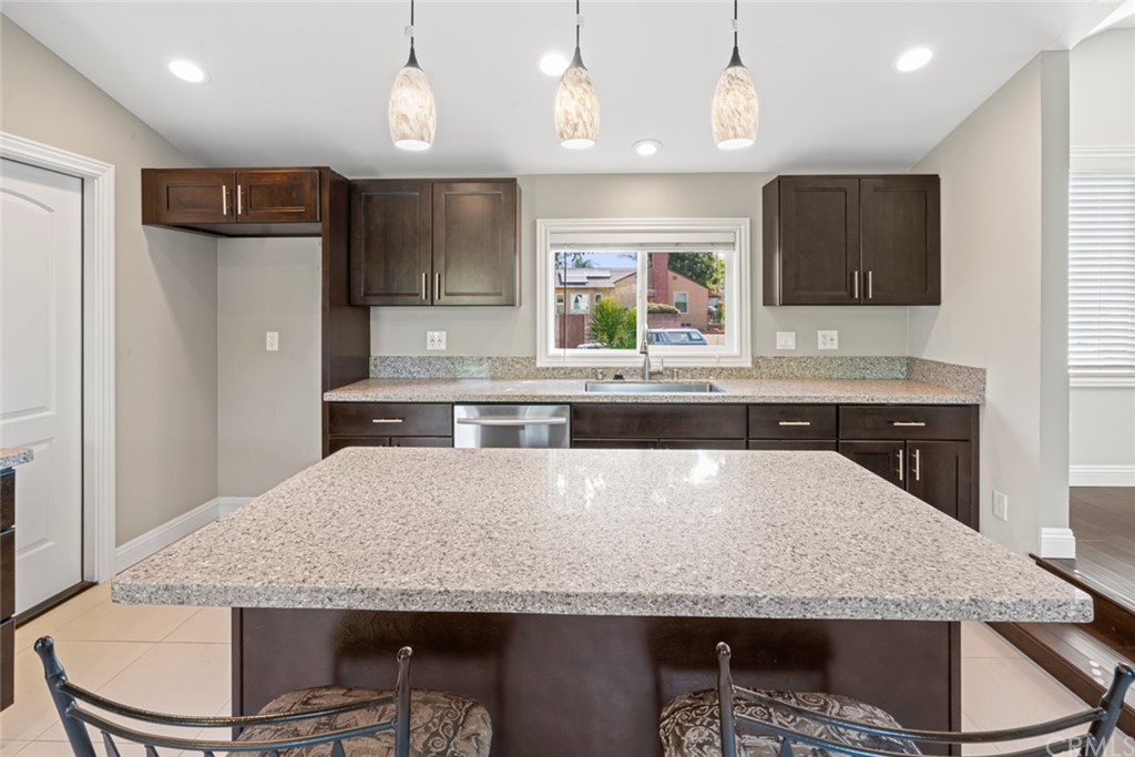 4502 Walnut Avenue Long Beach, CA 90807 - Photo 11 of 25