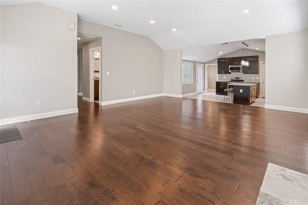 4502 Walnut Avenue Long Beach, CA 90807 - Photo 7 of 25