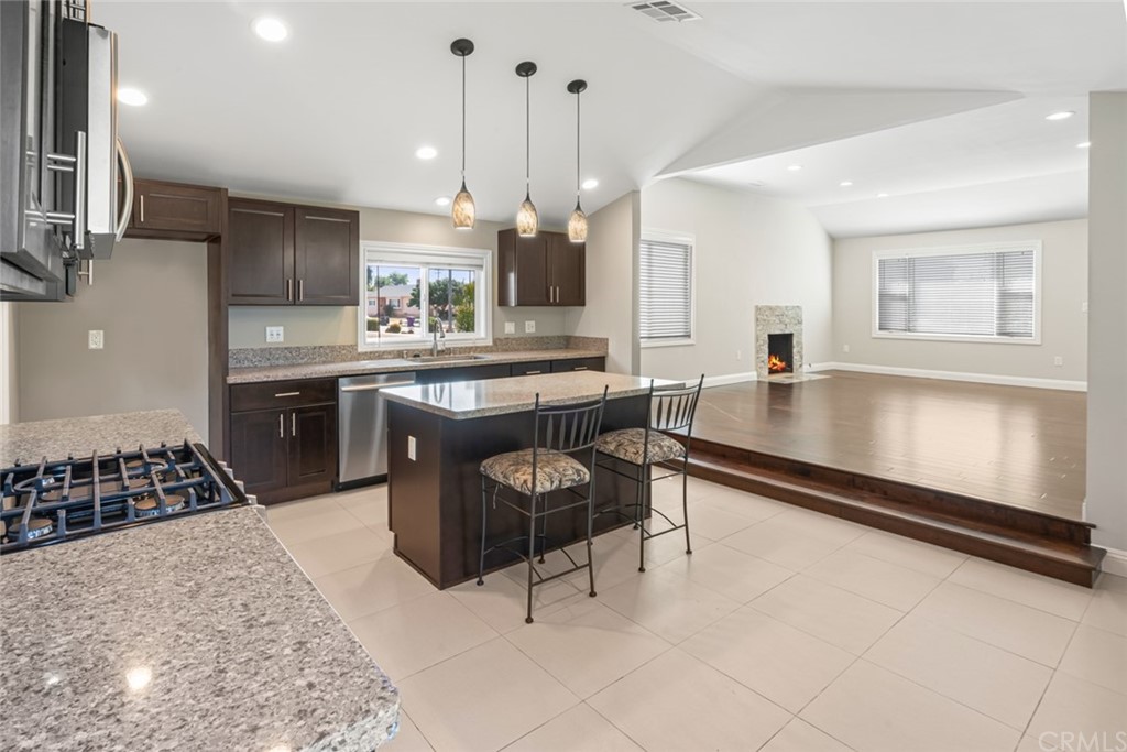 4502 Walnut Avenue Long Beach, CA 90807 - Photo 9 of 25