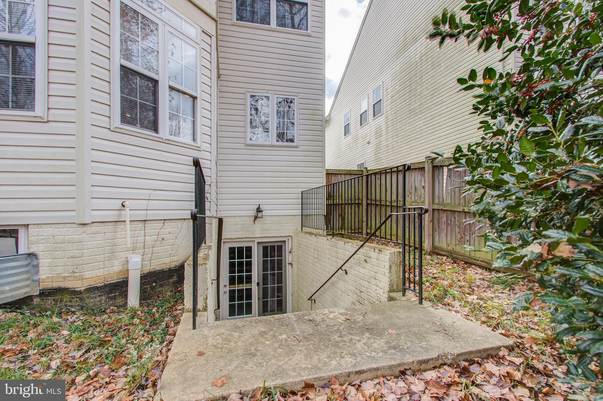 18 Rivers Edge Terrace Indian Head, MD 20640 - Photo 33 of 35