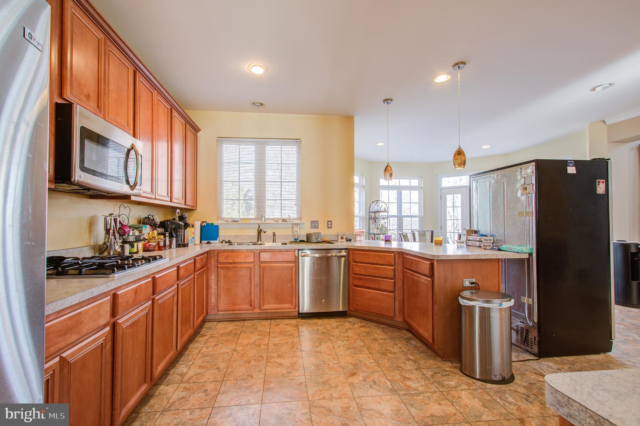 18 Rivers Edge Terrace Indian Head, MD 20640 - Photo 7 of 35 Kitchen