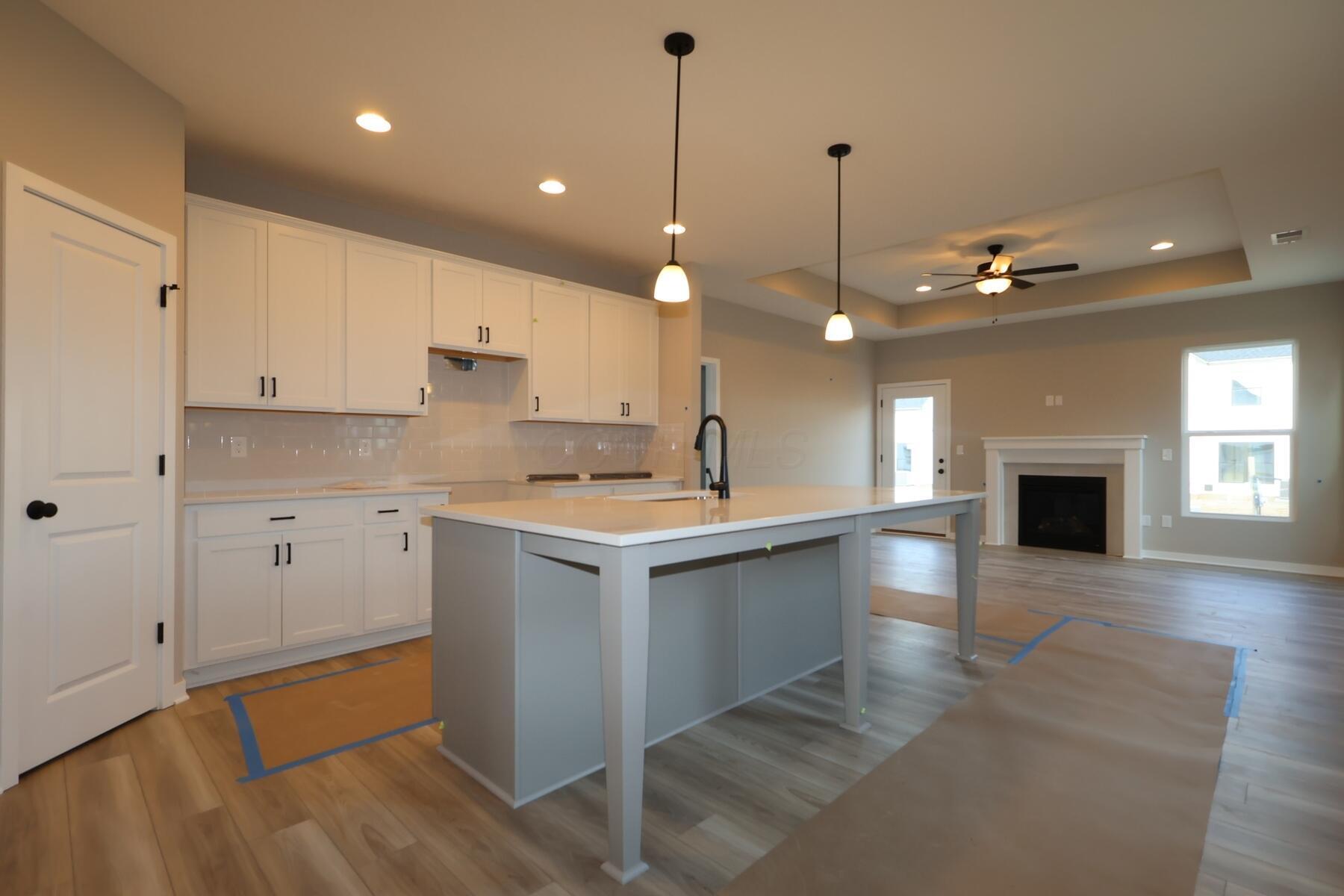 5655 Valleydale Road Powell, OH 43065 - Photo 3 of 16 Kitchen