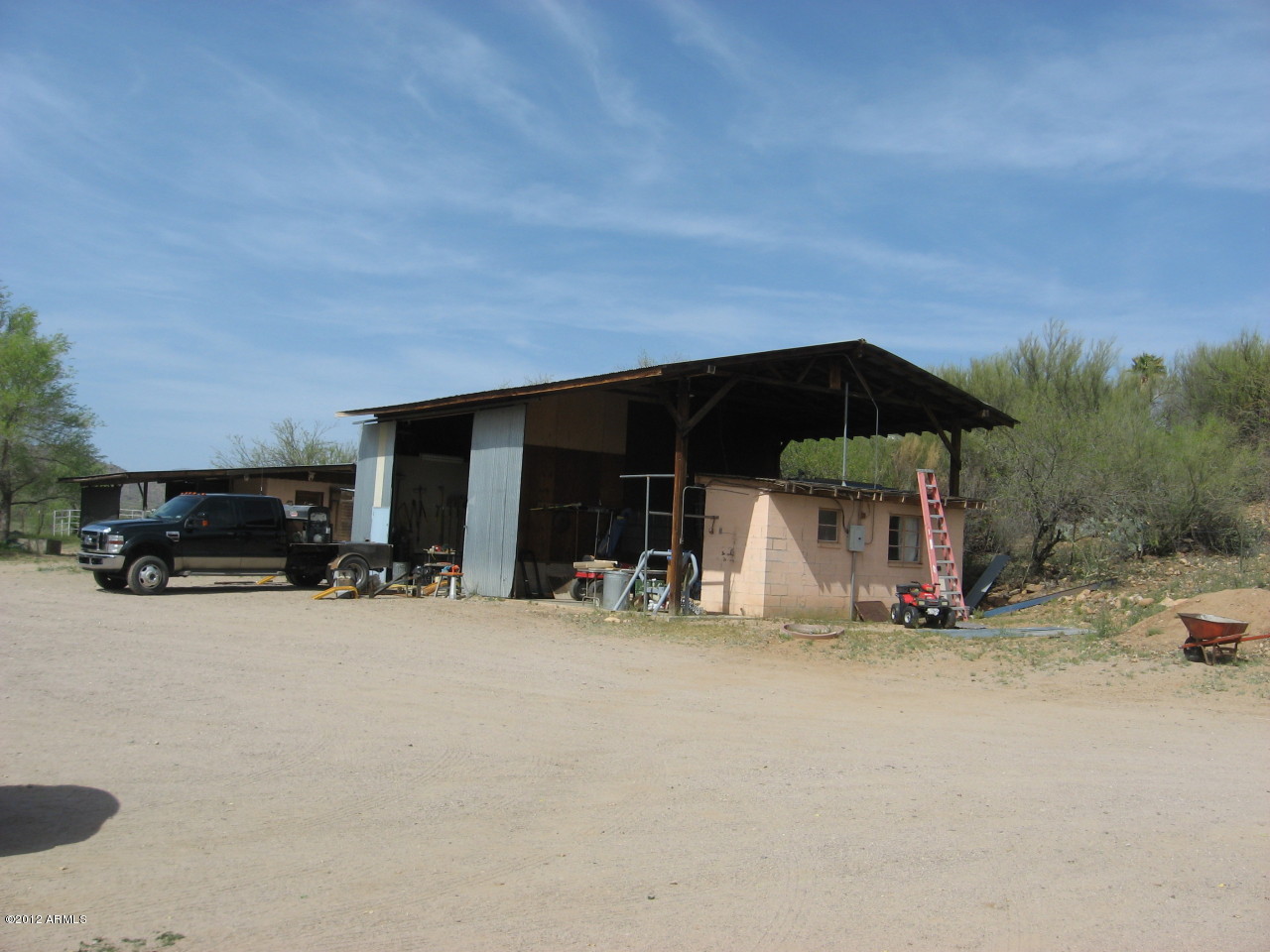 36700 South Rincon Road Wickenburg, AZ 85390 - Photo 6 of 15 Barn bunk house