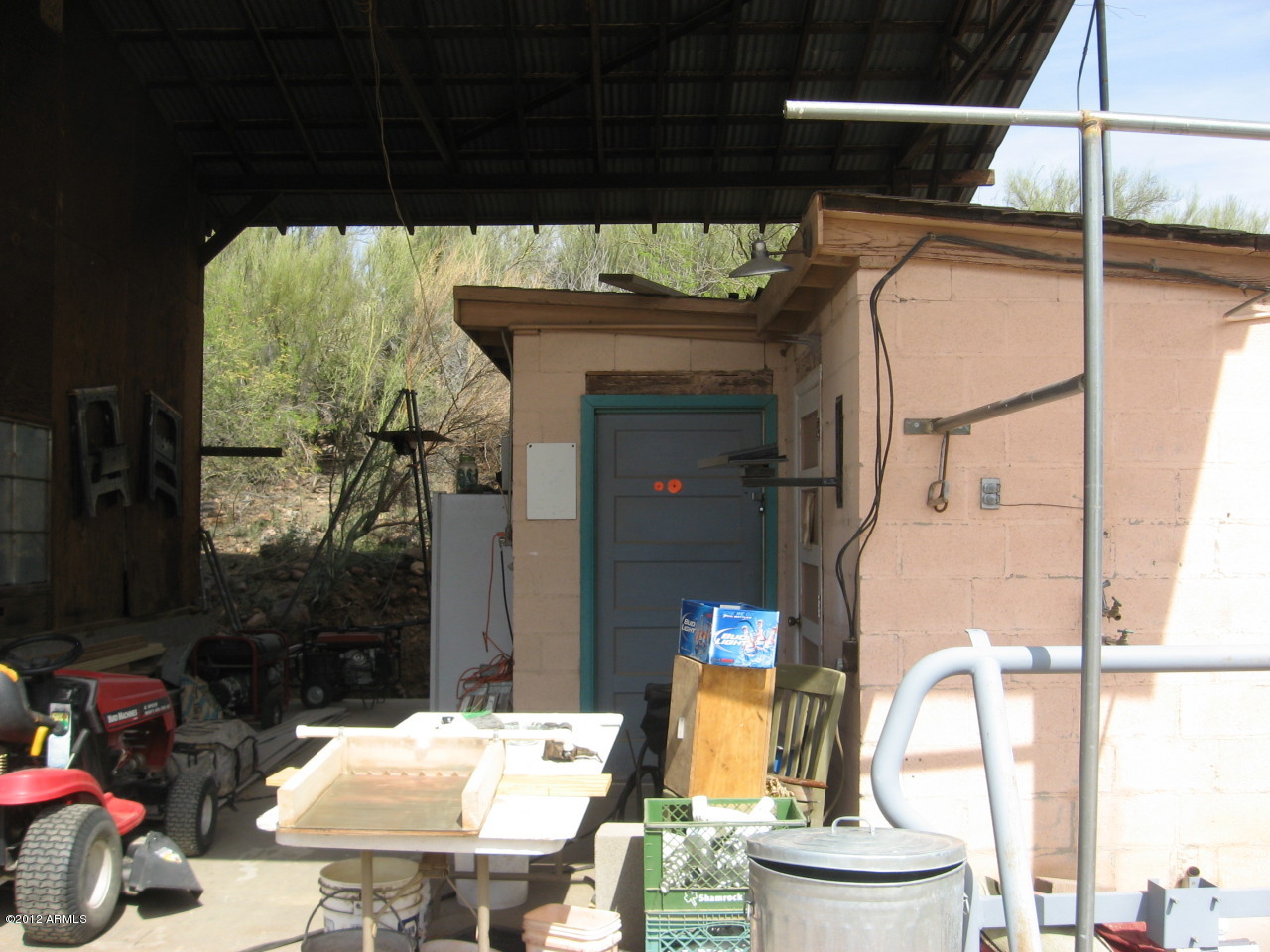36700 South Rincon Road Wickenburg, AZ 85390 - Photo 7 of 15 Bath & bunk house