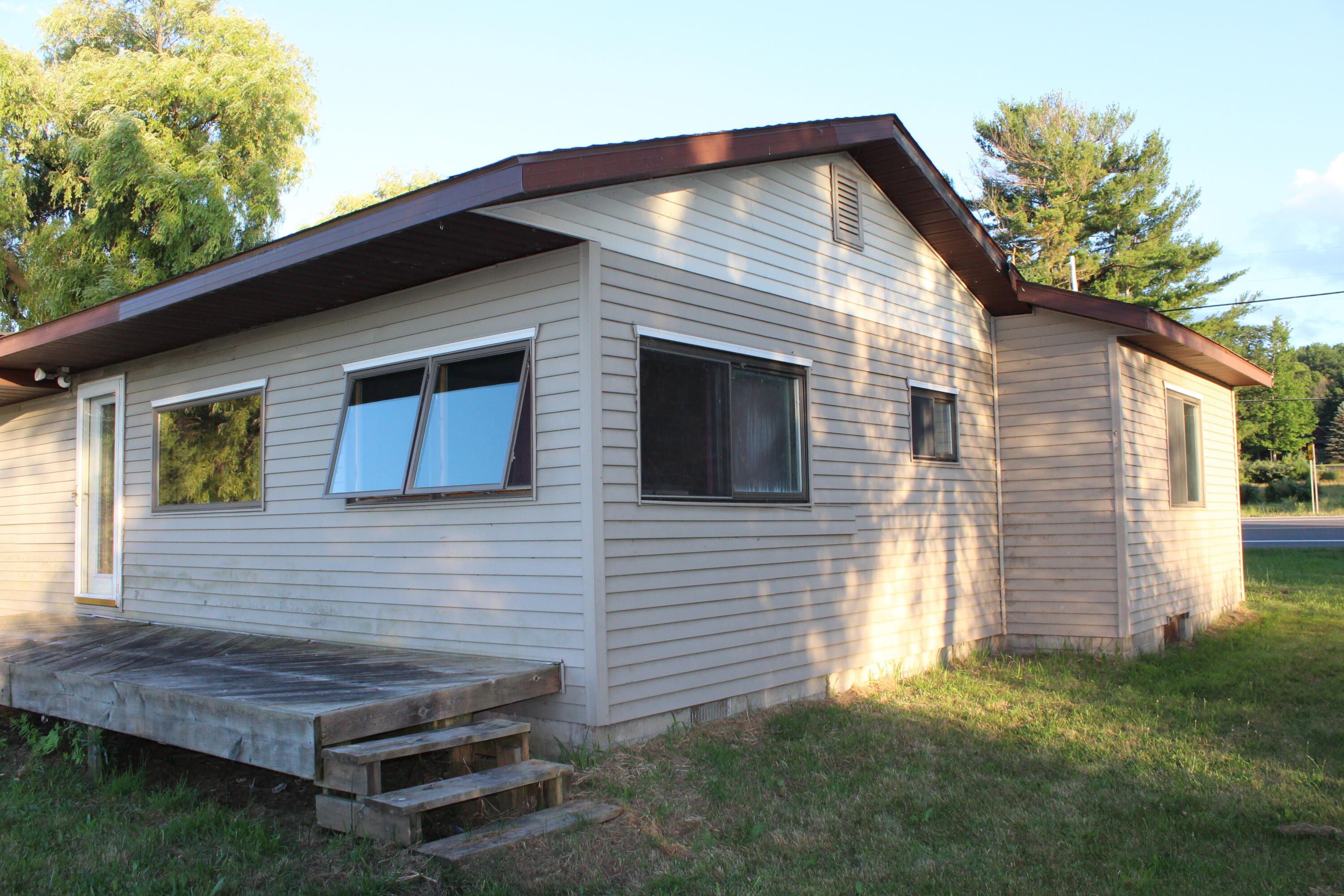 4968 Crescent Beach Road Onekama, MI 49675 - Photo 7 of 57 West side