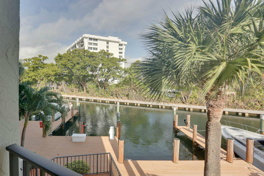 4401 North Ocean Boulevard, Unit TH19 Boca Raton, FL 33431 - Photo 14 of 36 14