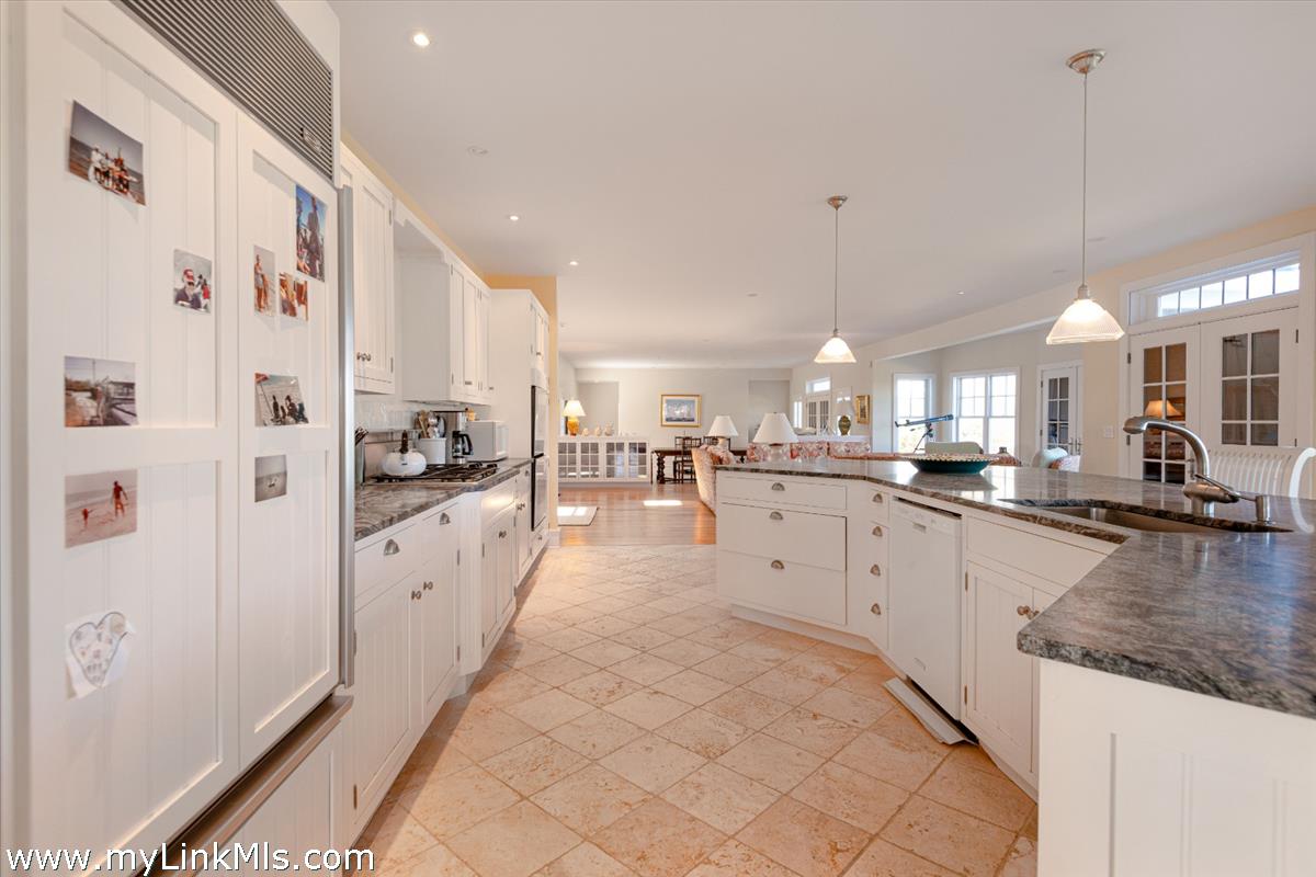 7 North Swift Rock Road Nantucket, MA 02554 - Photo 13 of 30 Gallery Image 13