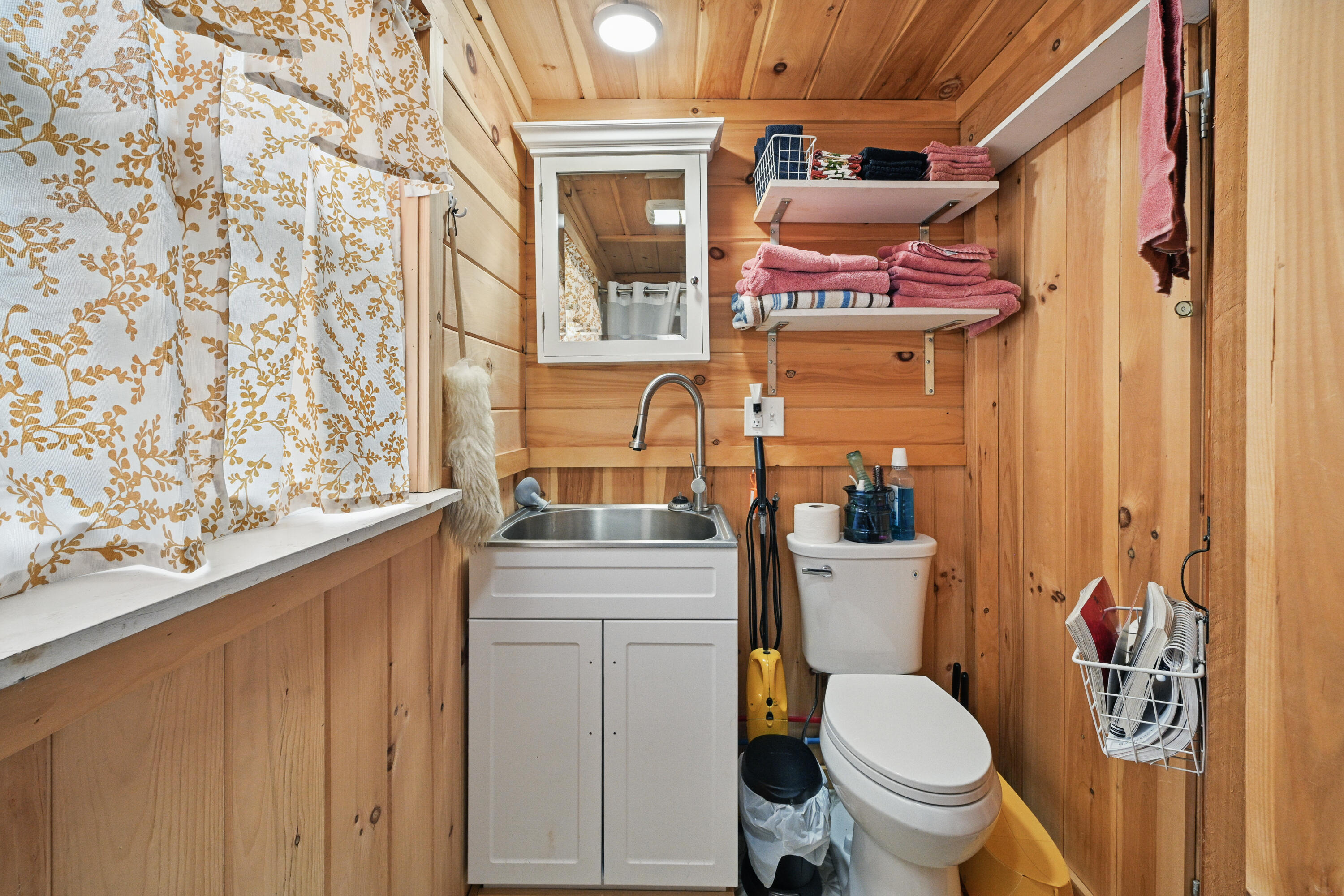 24 Dual Cove Point Road Roxbury, ME 04275 - Photo 29 of 53 109909gr-128