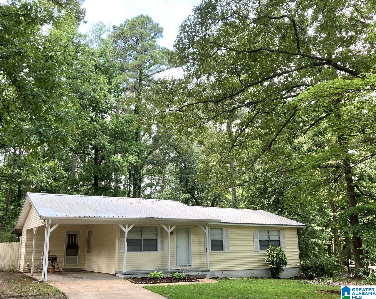 237 Dragline Lane Leeds, AL 35094 - Photo 2 of 18