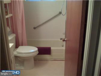 704 Preston Road Glenside, PA 19038 - Photo 5 of 6 Bathroom