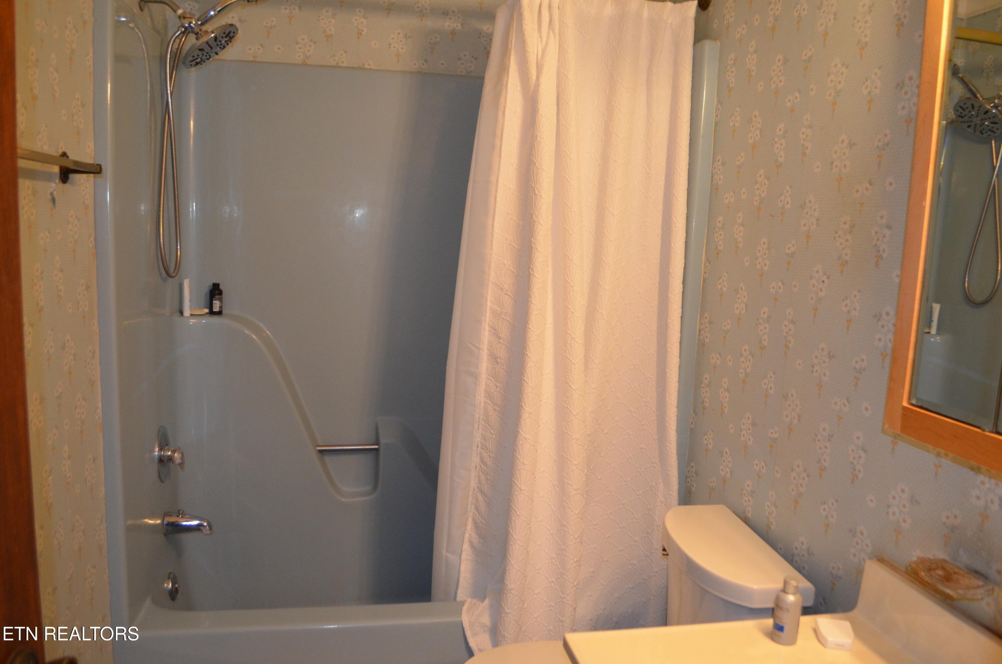 389 Laurel Road Clinton, TN 37716 - Photo 8 of 30 Gallery Image 8