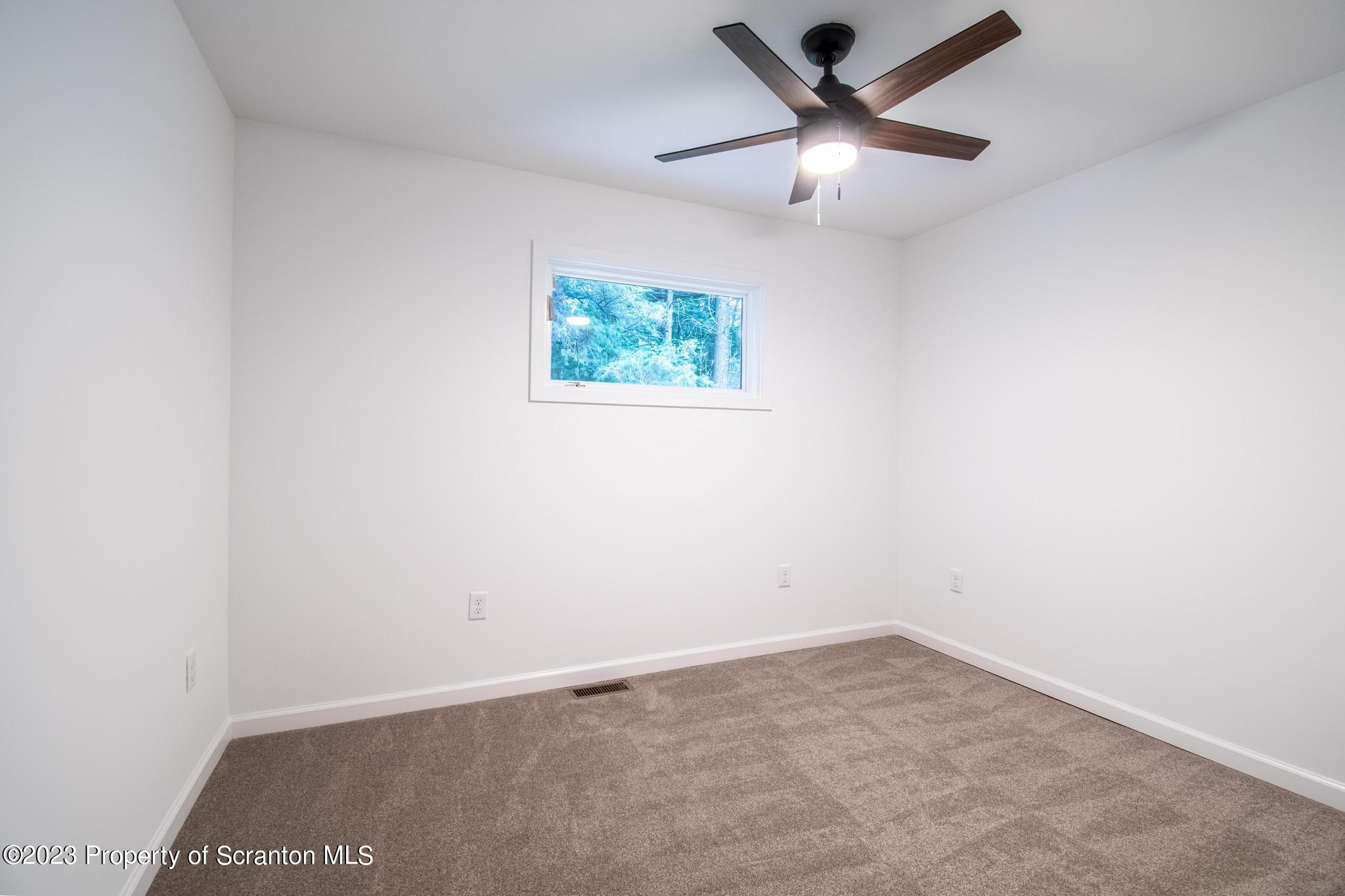 306 Layton Road Clarks Summit, PA 18411 - Photo 17 of 32 Gallery Image 17